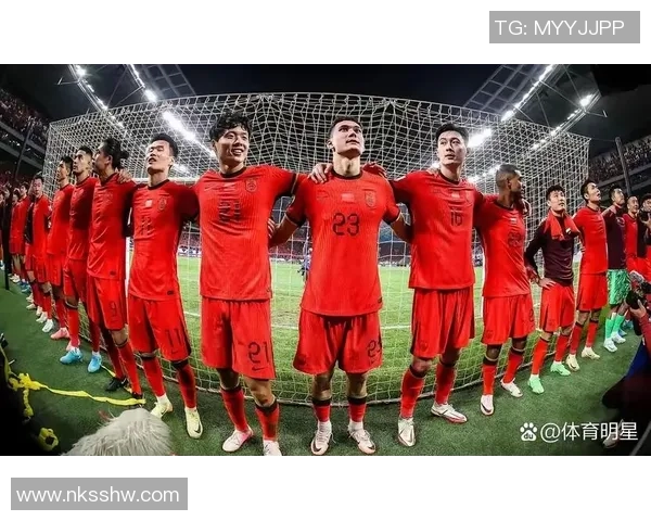 足球明星转型之路揭秘他们在场外的多重职业与人生选择